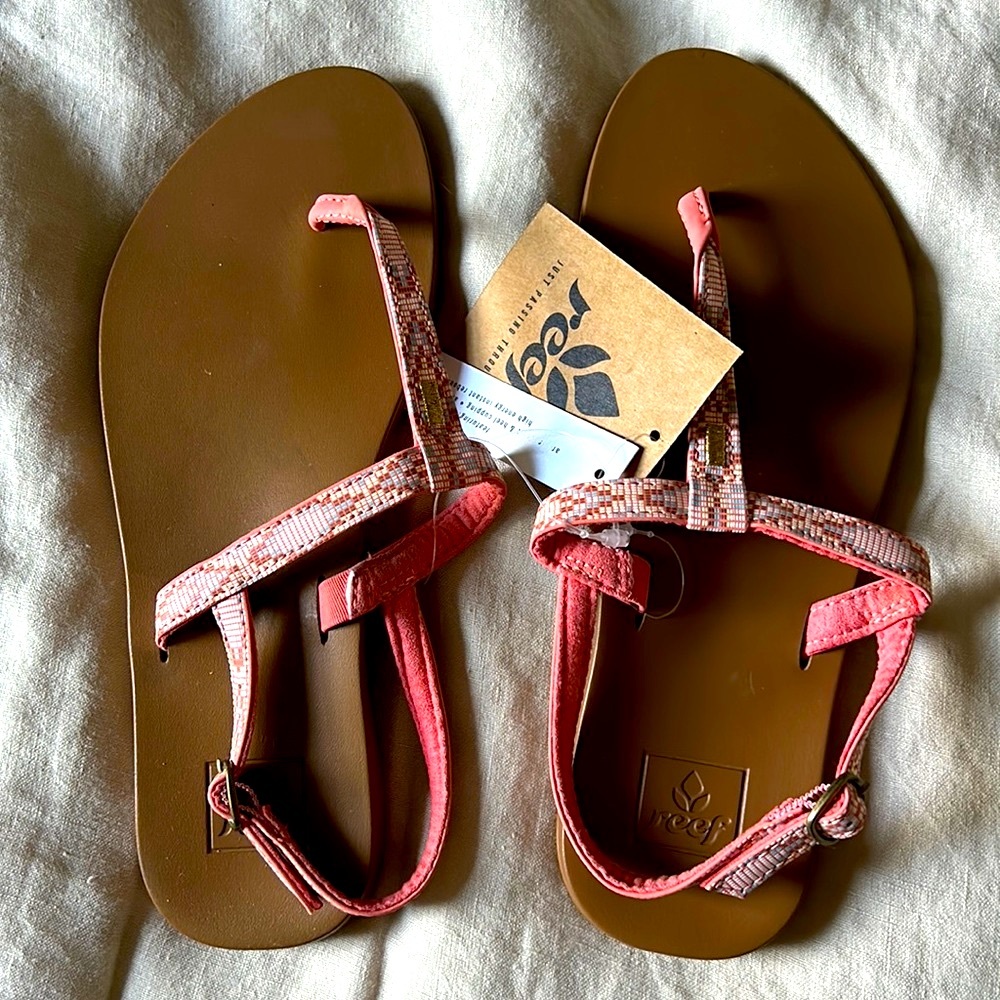 Reef thong sandals